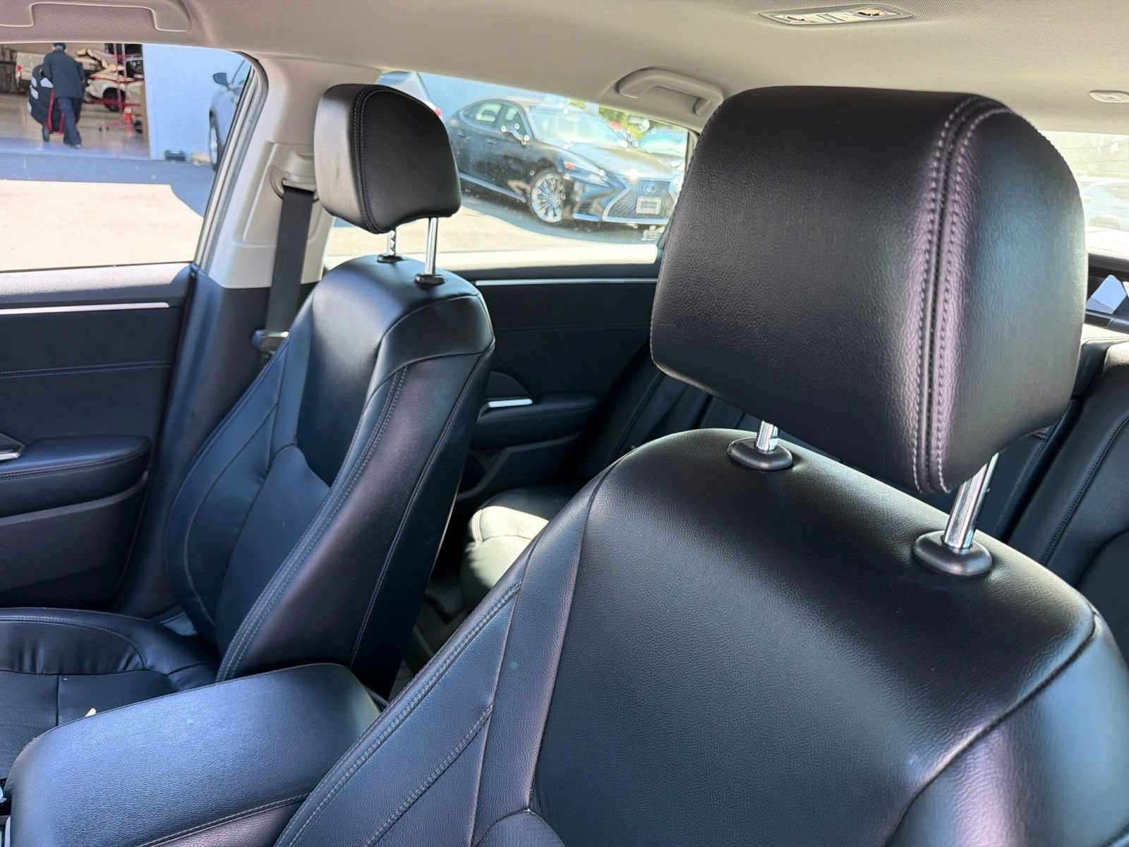 Used 2018 Honda Clarity Touring image 7
