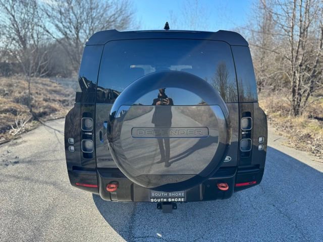 Used 2023 Land Rover Defender 130 X image 6