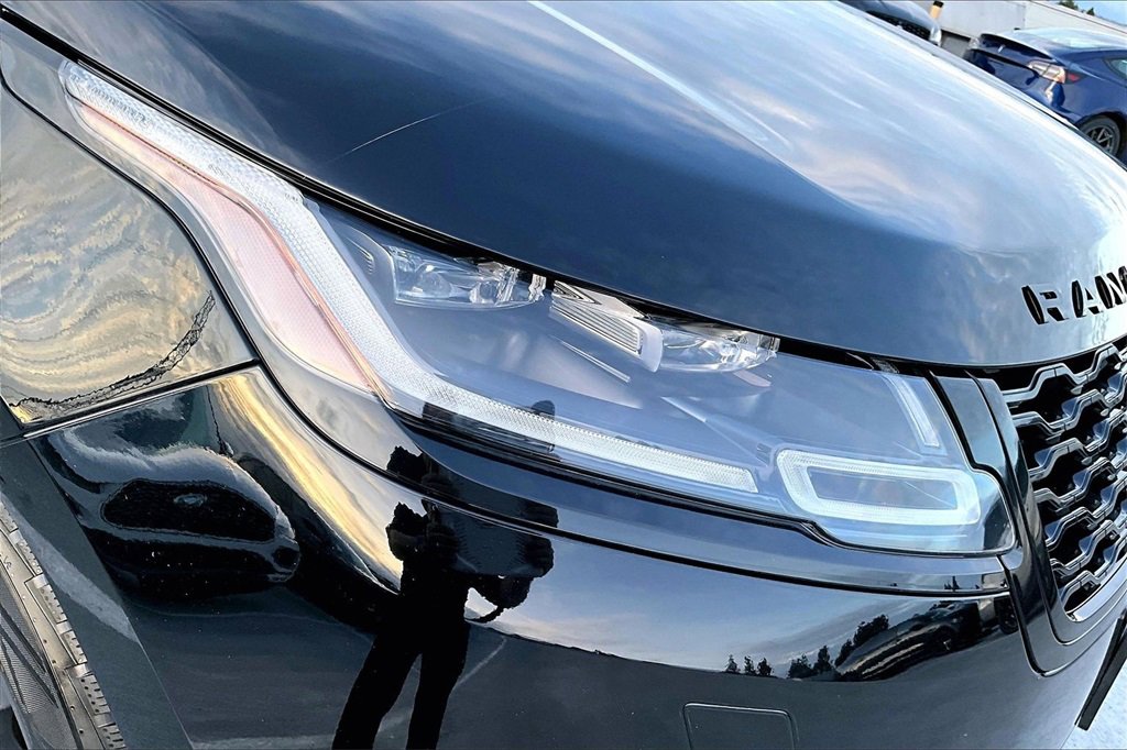 Used 2020 Land Rover Range Rover Velar R-Dynamic S image 30