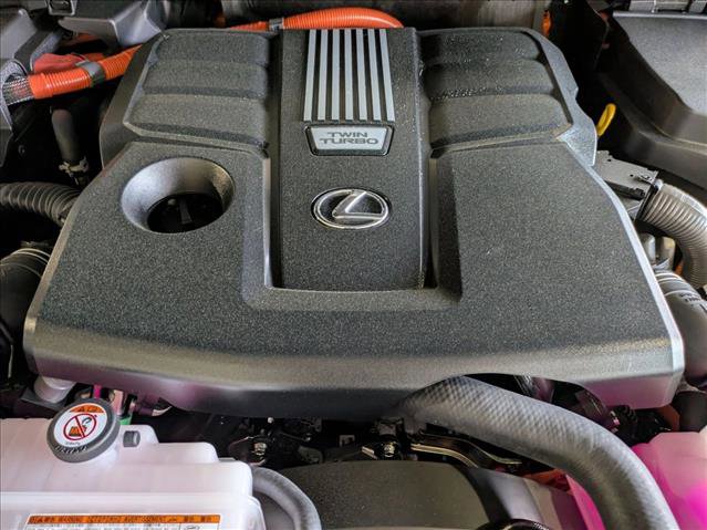 New 2026 Lexus LX 700h Luxury image 16