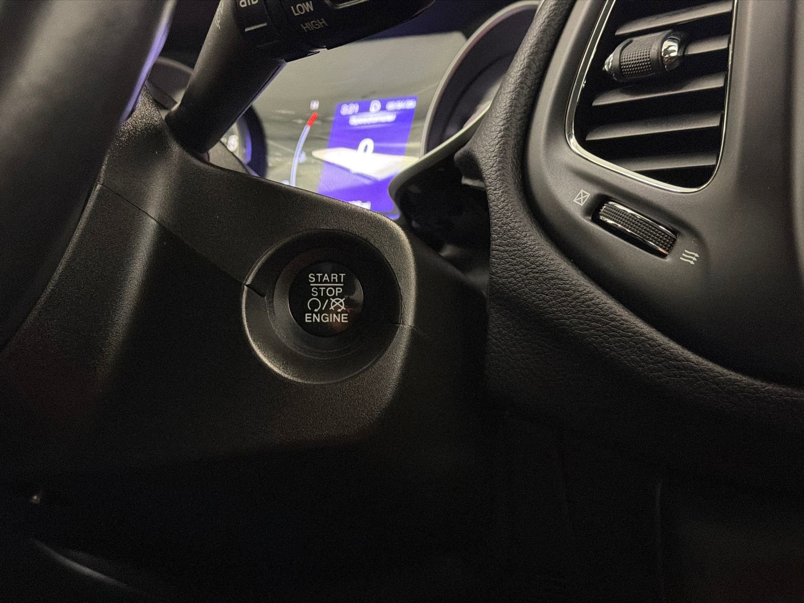 Used 2018 Jeep Compass Sport w/ Cold Weather Group image 26