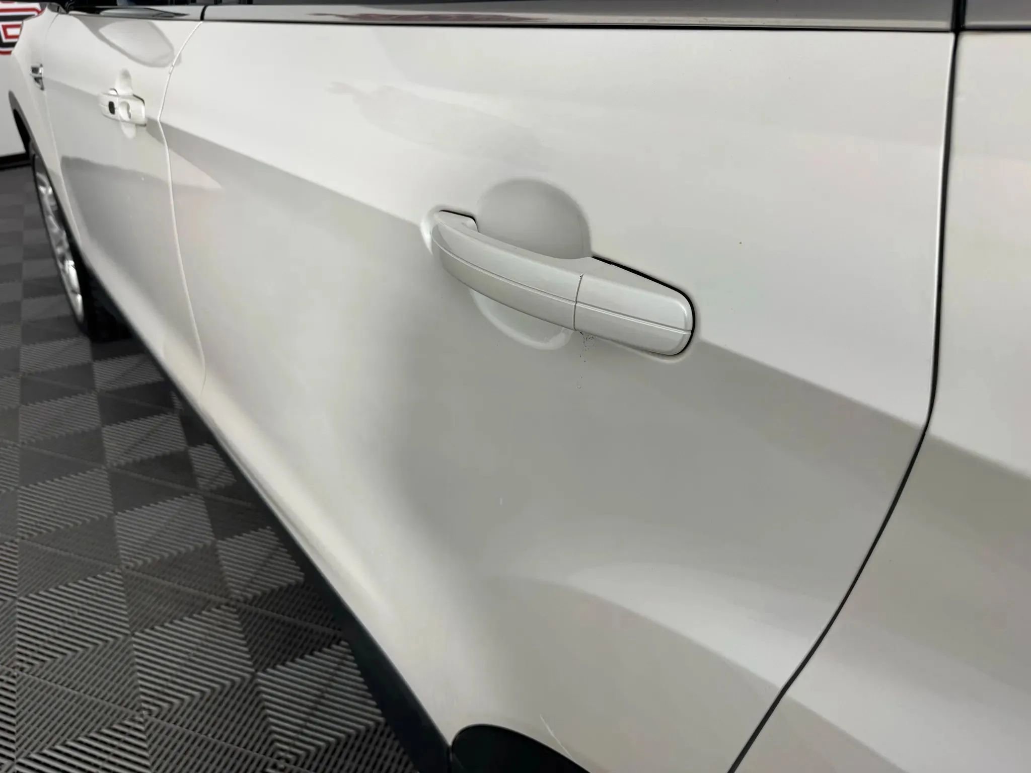 Used 2014 Ford Escape Titanium w/ Equipment Group 401A image 28