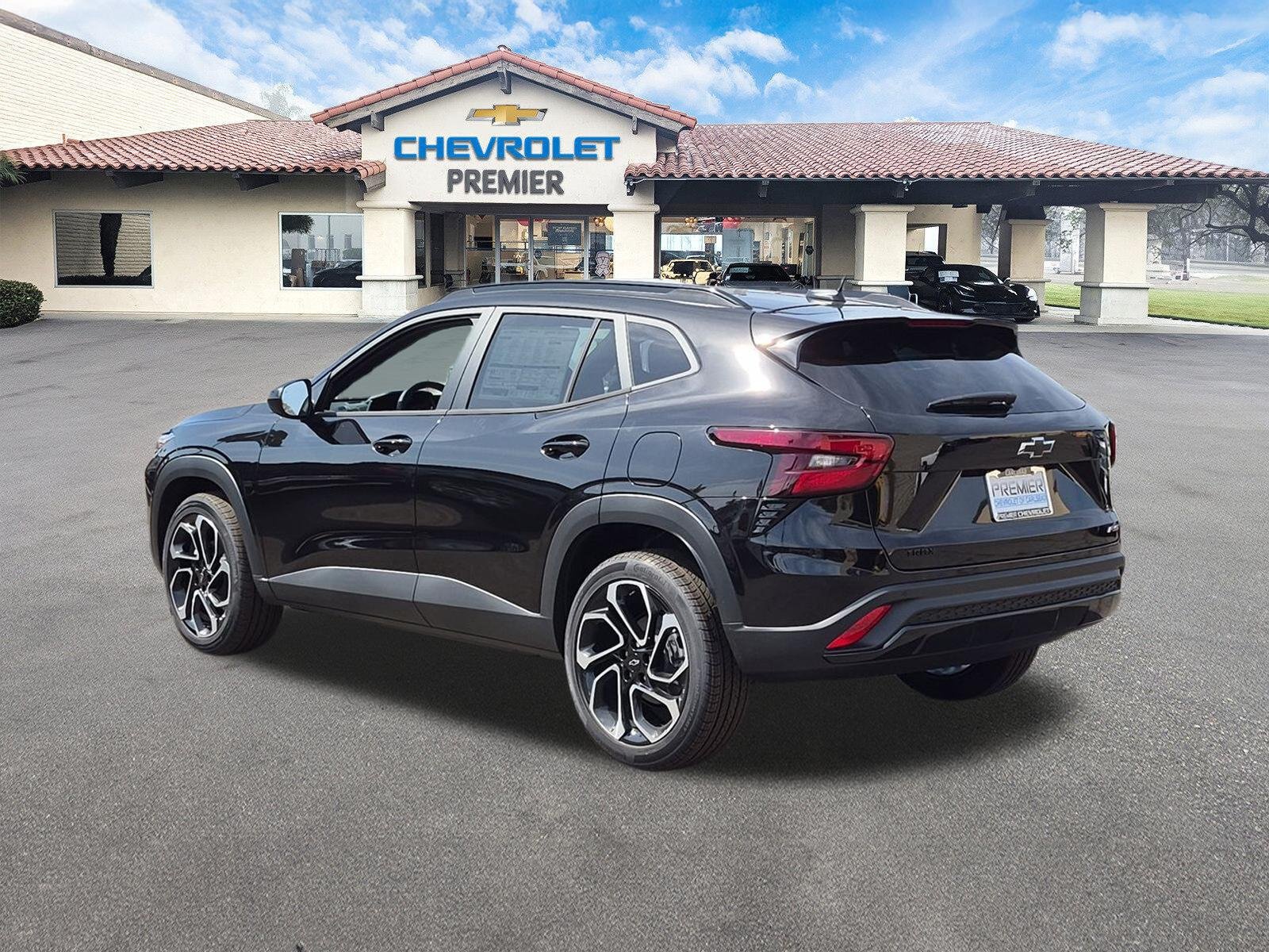 New 2026 Chevrolet Trax RS w/ Sunroof Package FWD image 6