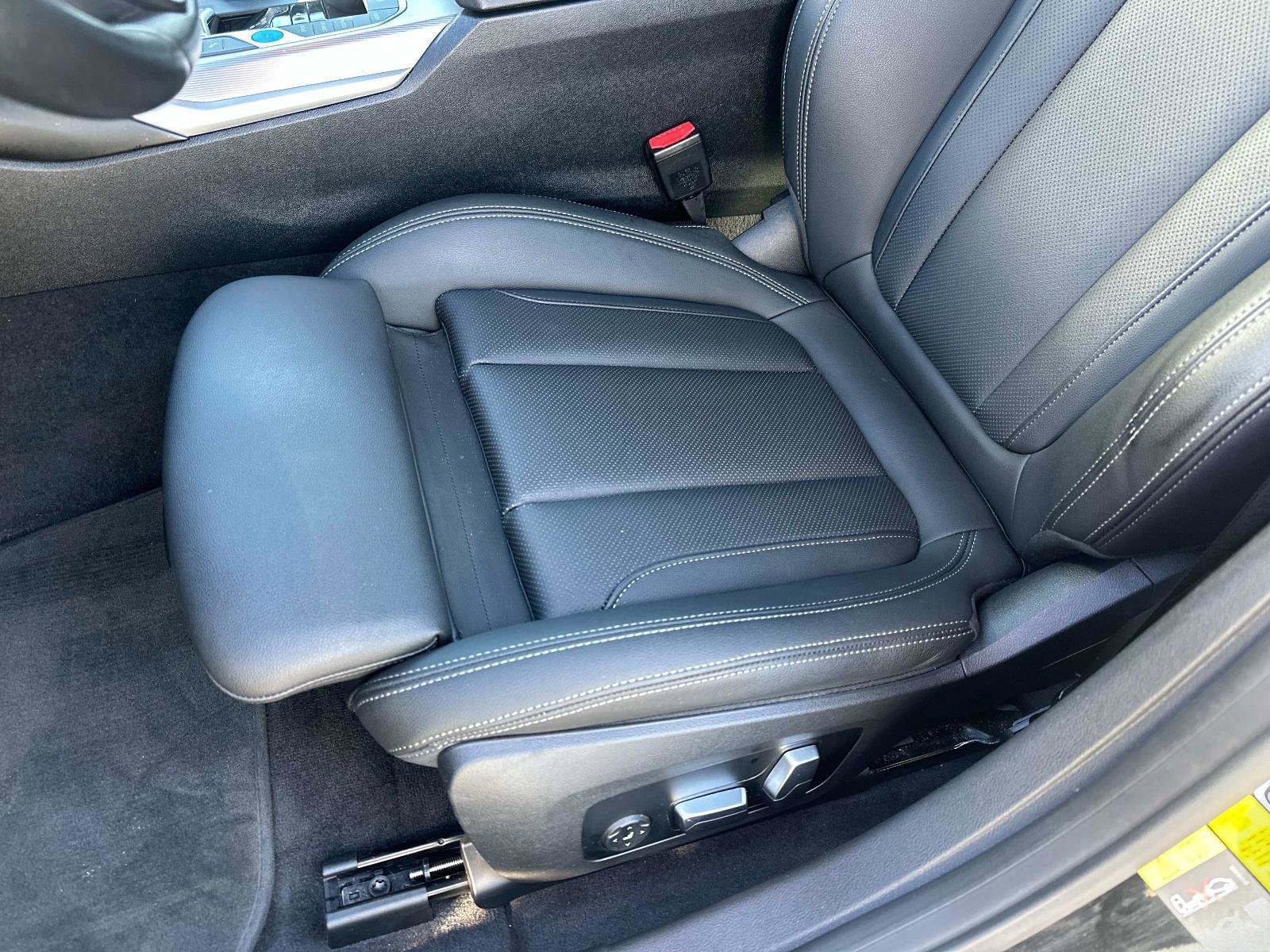 Used 2023 BMW i4 eDrive35 w/ Premium Package image 18