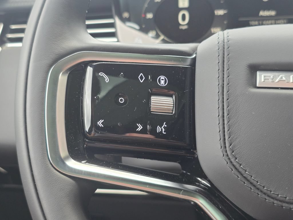 New 2026 Land Rover Range Rover Sport SE AWD/4WD image 17