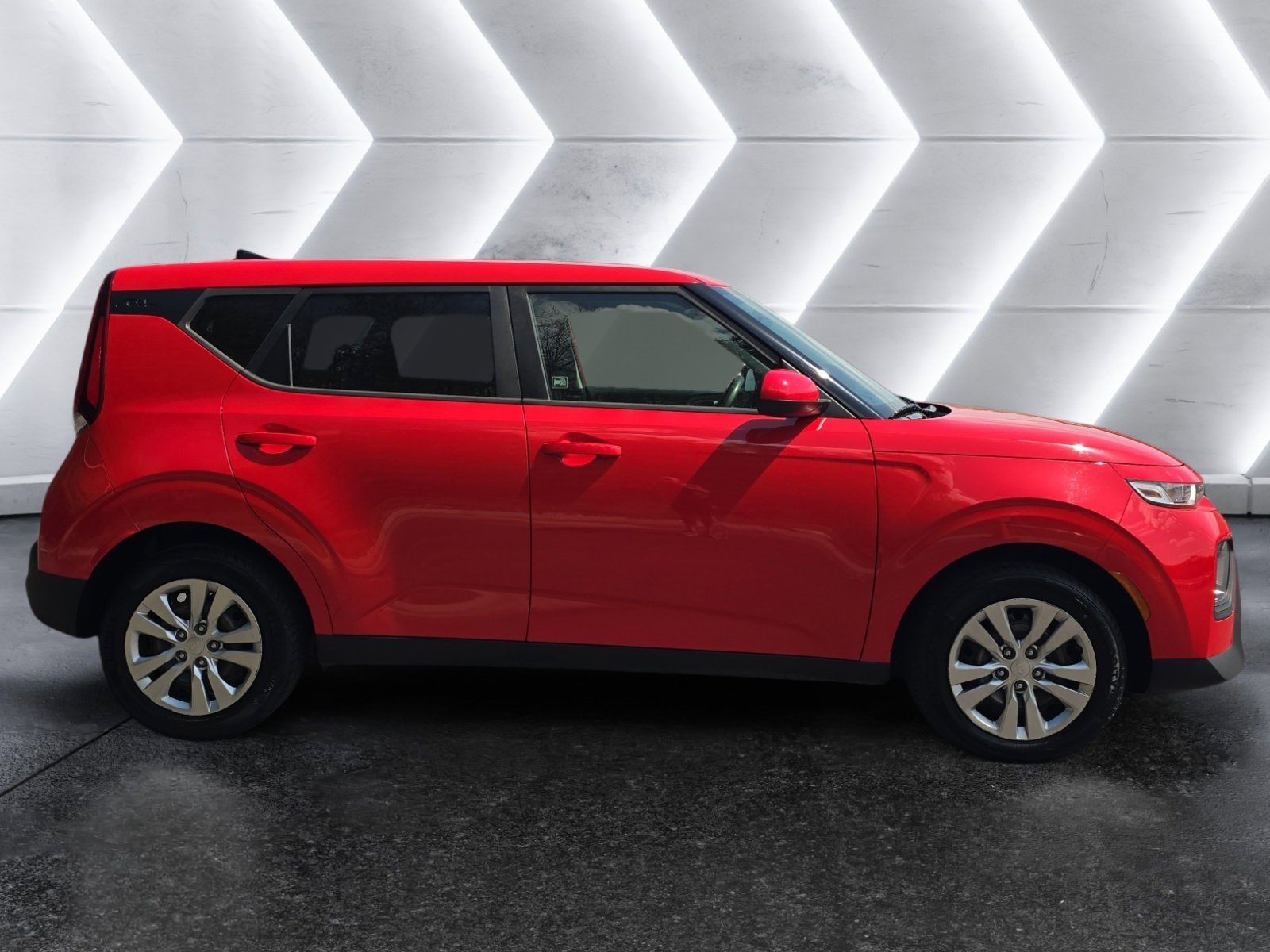 Used 2021 Kia Soul LX FWD image 6