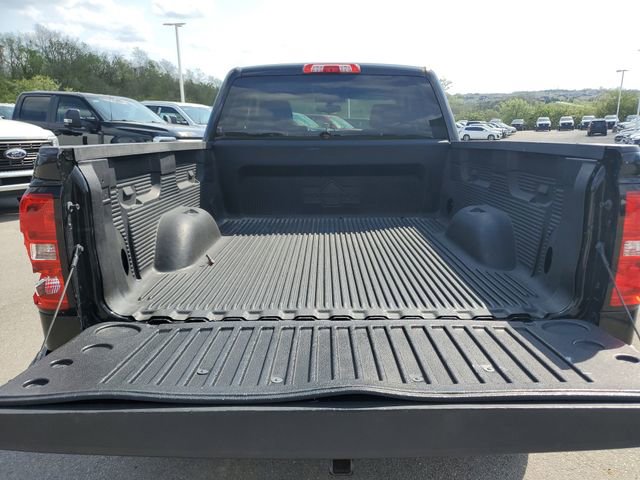 Used 2019 Chevrolet Silverado 1500 LT AWD/4WD image 9