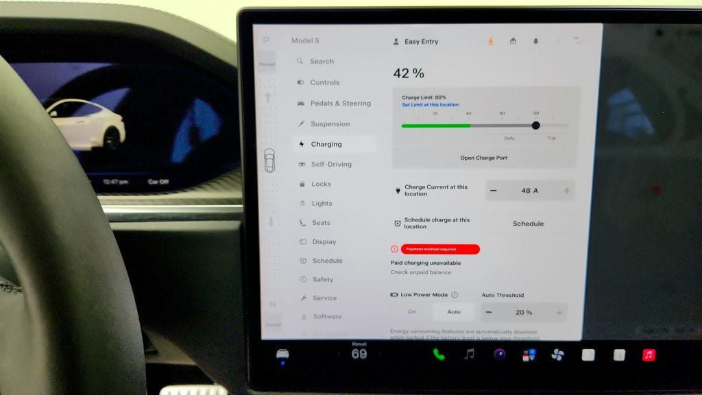 Used 2021 Tesla Model S Plaid AWD/4WD image 18