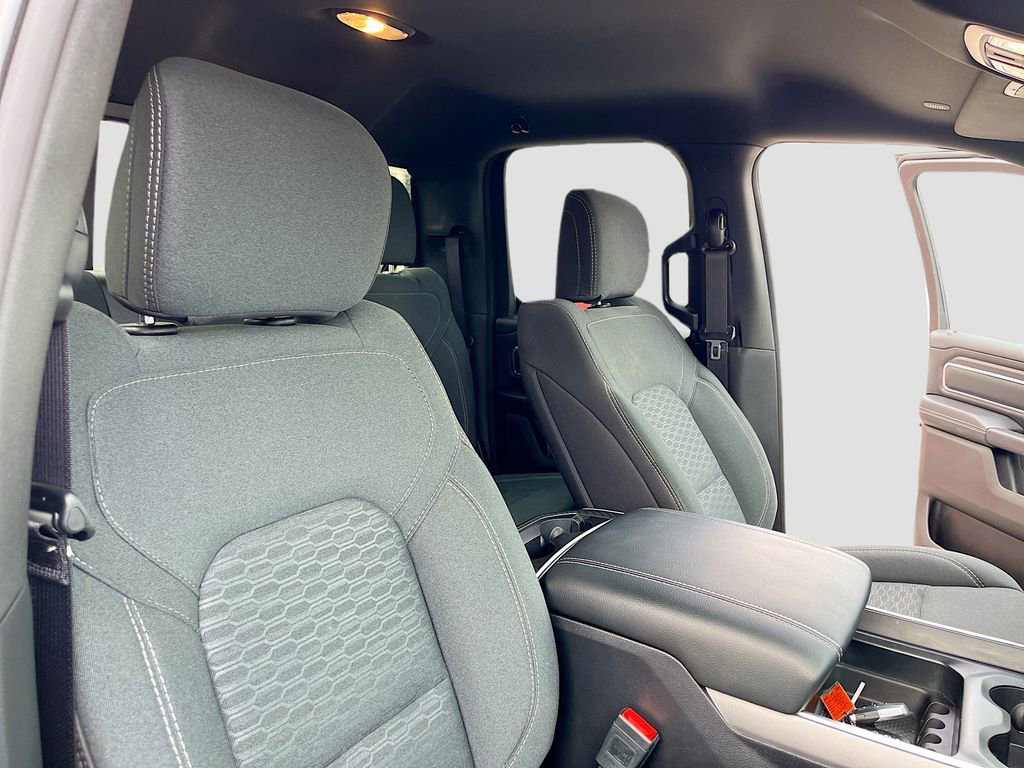 Used 2025 RAM 1500 Big Horn AWD/4WD image 28