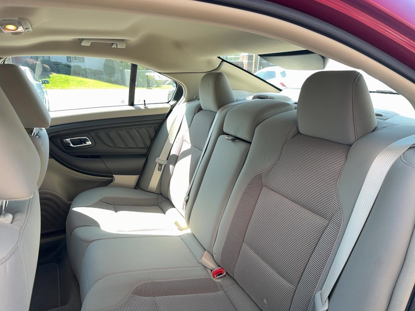 Used 2011 Ford Taurus SEL w/ 201A Rapid Spec Order Code FWD image 13
