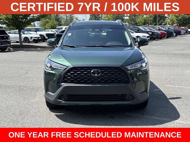 Used 2023 Toyota Corolla Cross LE w/ Moonroof Package FWD image 3