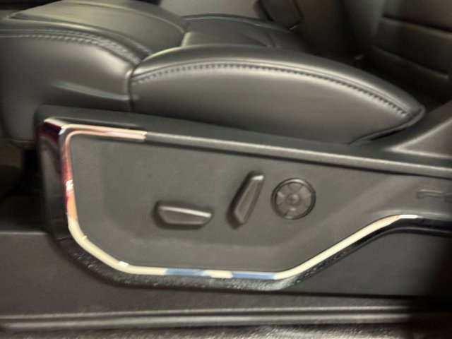 New 2026 Ford F350 Platinum image 16