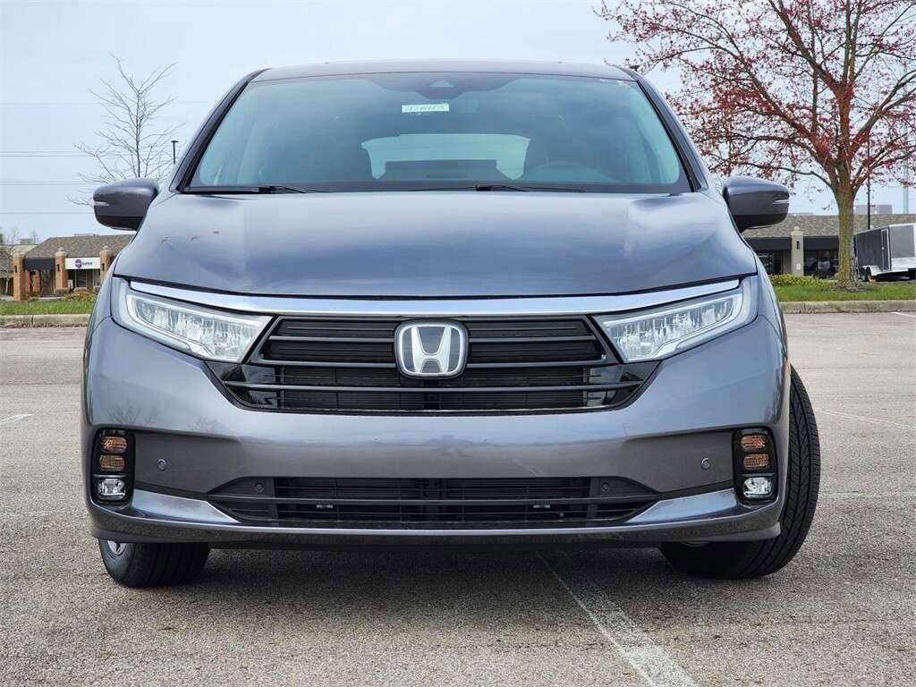 Used 2024 Honda Odyssey Touring image 11