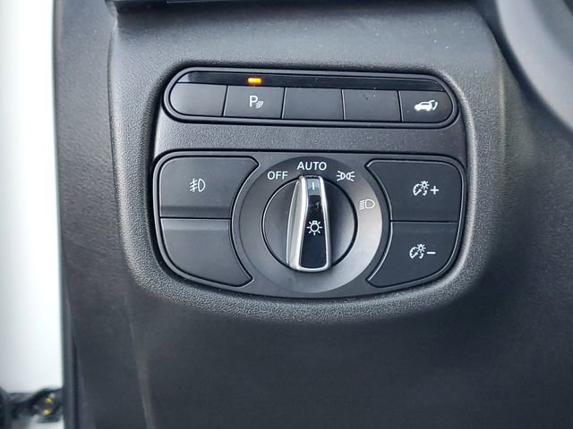 Used 2020 INFINITI QX50 Essential image 18