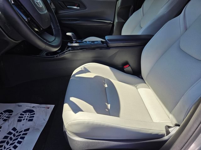 Used 2023 Toyota Prius XLE FWD image 15