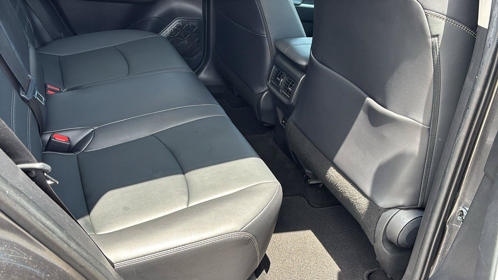 Used 2022 Toyota RAV4 XLE Premium FWD image 21