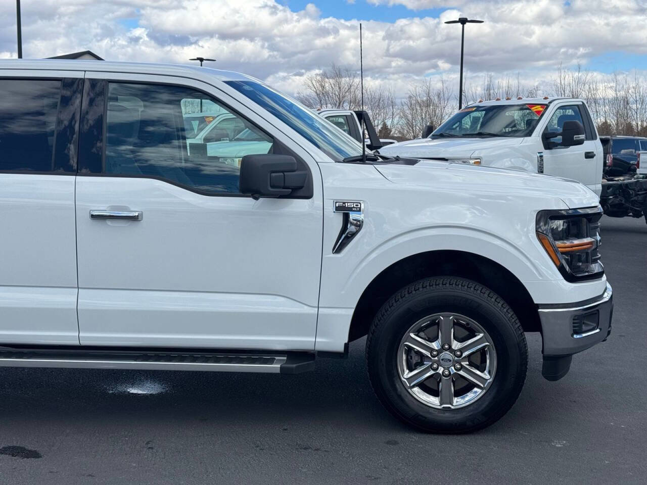 Used 2024 Ford F150 XLT w/ Tow/Haul Package image 4