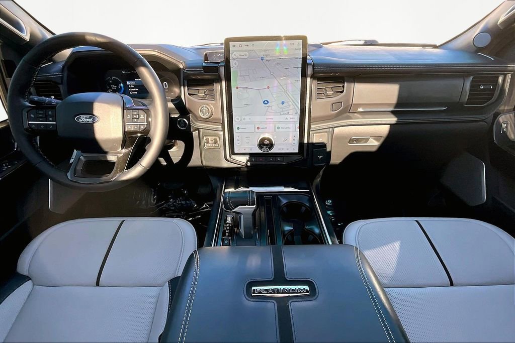 Used 2025 Ford F150 Lightning Platinum image 16