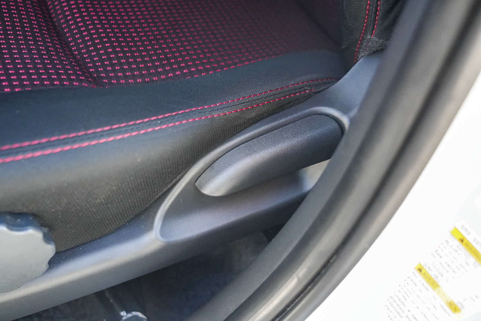 Used 2024 Mitsubishi Mirage FWD image 20