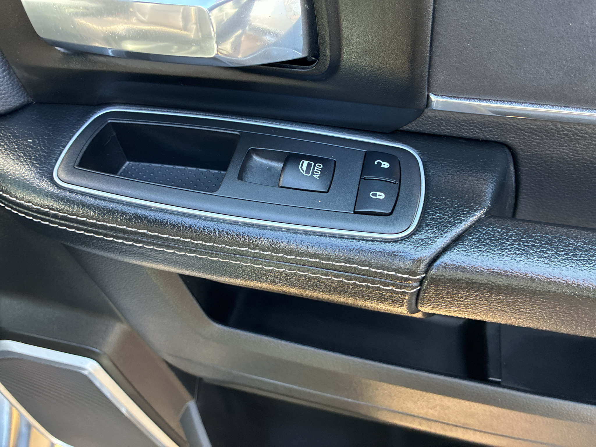 Used 2022 RAM 2500 Laramie AWD/4WD image 59