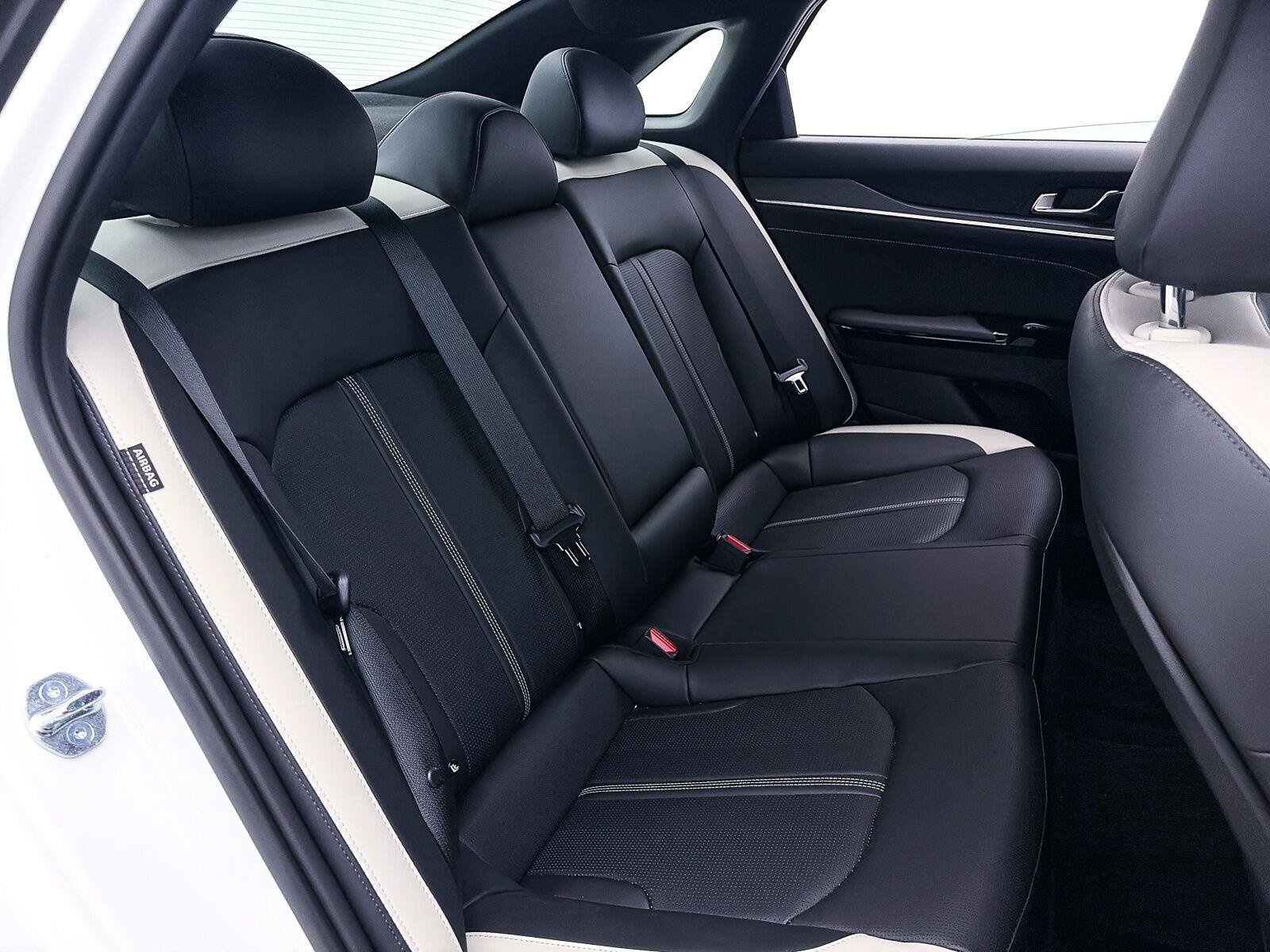 Used 2025 Kia K5 GT-Line FWD image 33