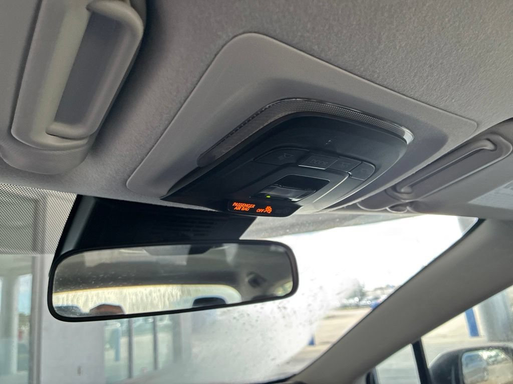 Used 2025 Toyota Corolla LE FWD image 28