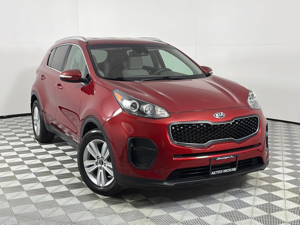 Used 2018 Kia Sportage LX w/ LX Technology Package FWD image 2