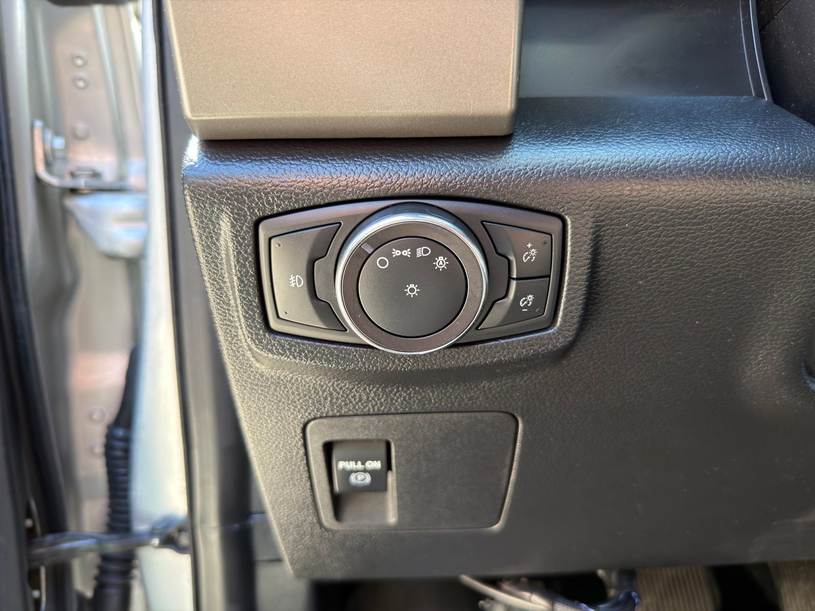 Used 2019 Ford Expedition Max XLT AWD/4WD image 17