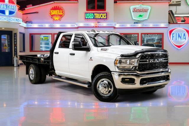 Used 2024 RAM 3500 Tradesman w/ Chrome Appearance Group