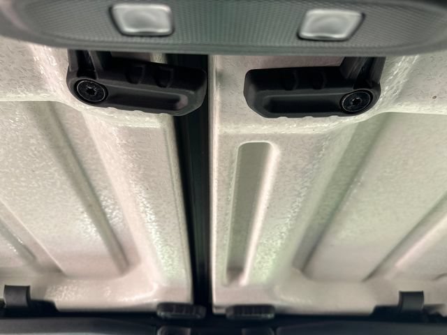 Used 2025 Jeep Gladiator Sport AWD/4WD image 21