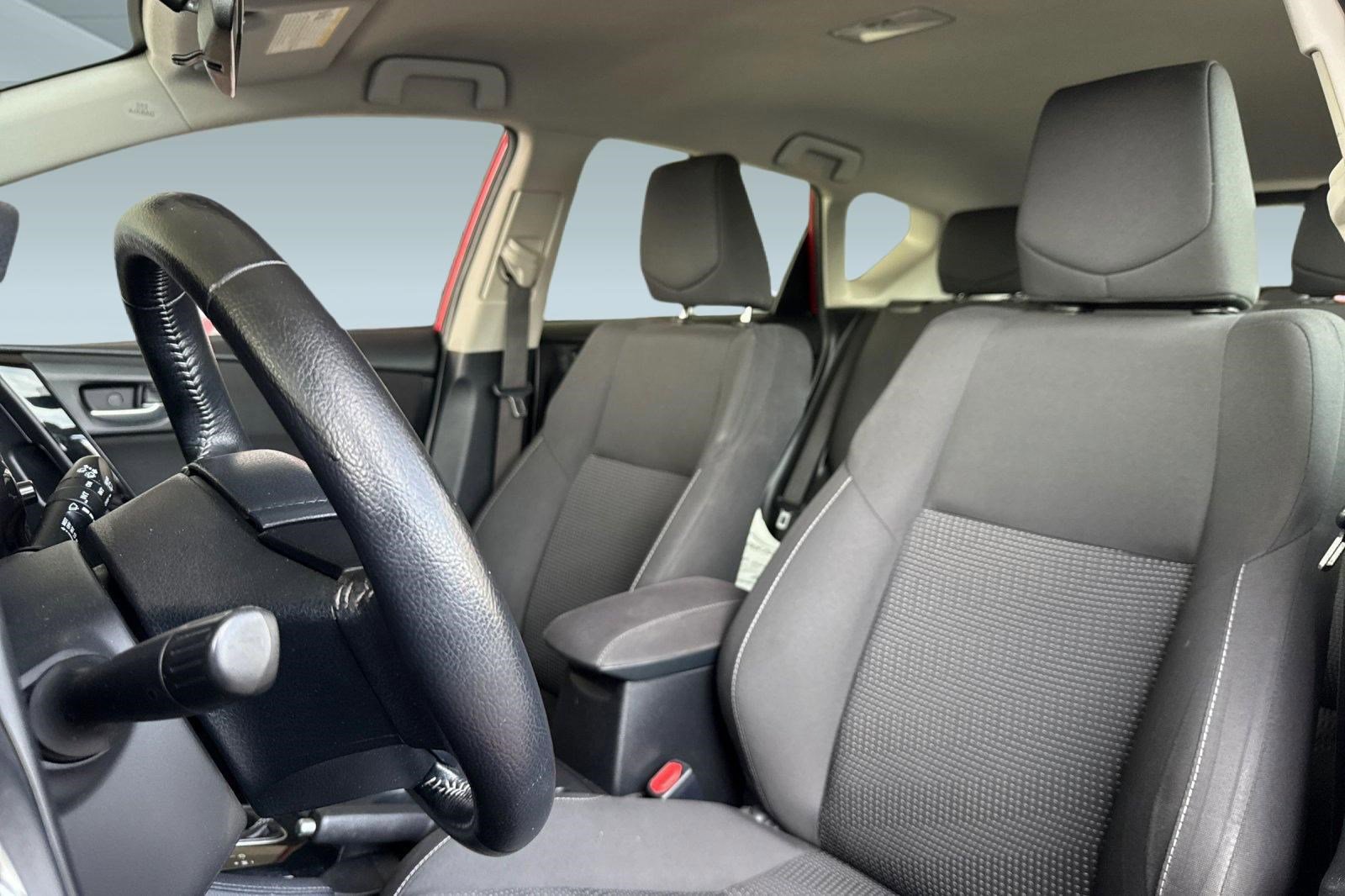 Used 2018 Toyota Corolla iM w/ All-Weather Mat Package image 23