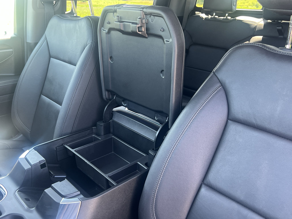 Used 2025 Chevrolet Silverado 1500 RST w/ Convenience Package II AWD/4WD image 18