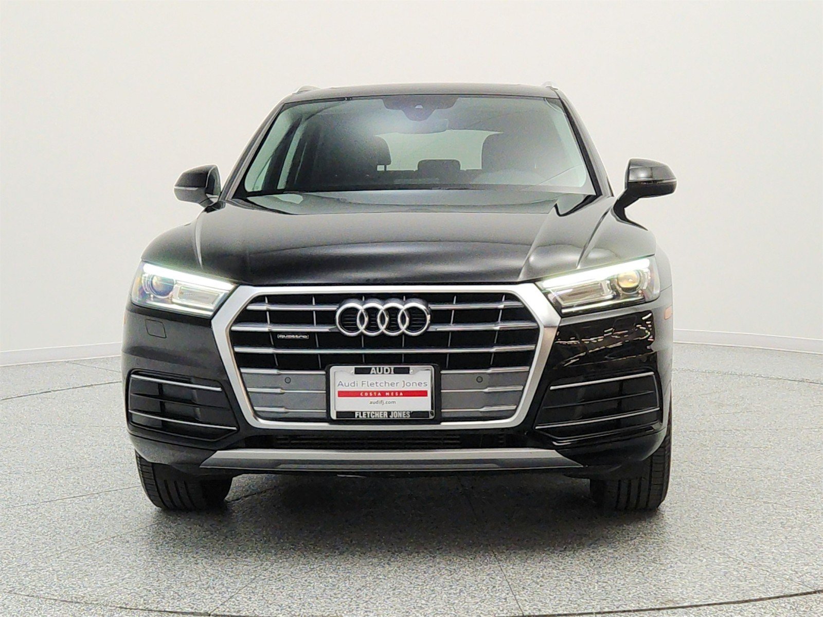 Used 2020 Audi Q5 2.0T Premium w/ Convenience Package AWD/4WD image 2