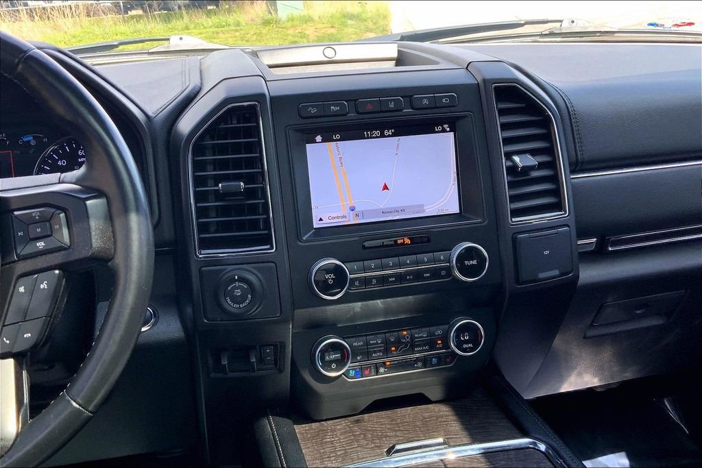 Used 2019 Ford Expedition Limited w/ Equipment Group 302A AWD/4WD image 6