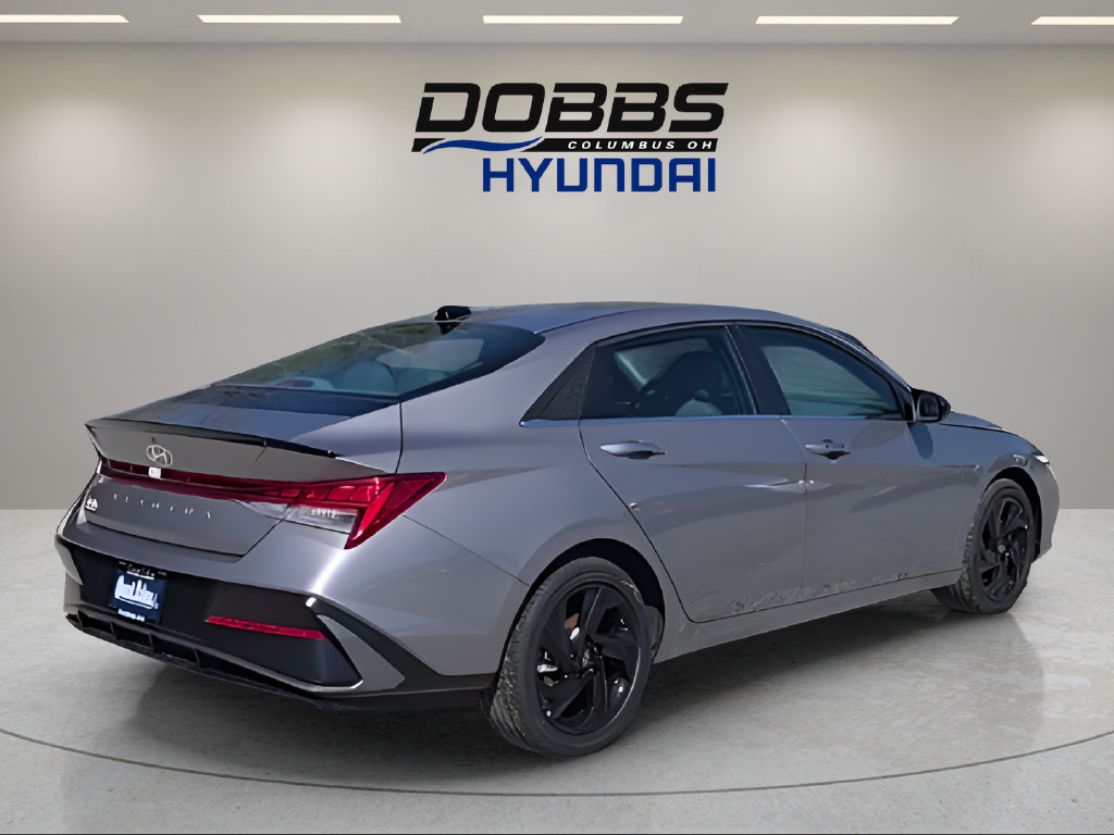 New 2026 Hyundai Elantra SEL Sport Premium w/ Cargo Package FWD image 5