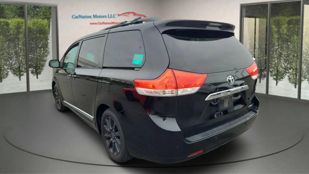 Used 2013 Toyota Sienna Limited image 4