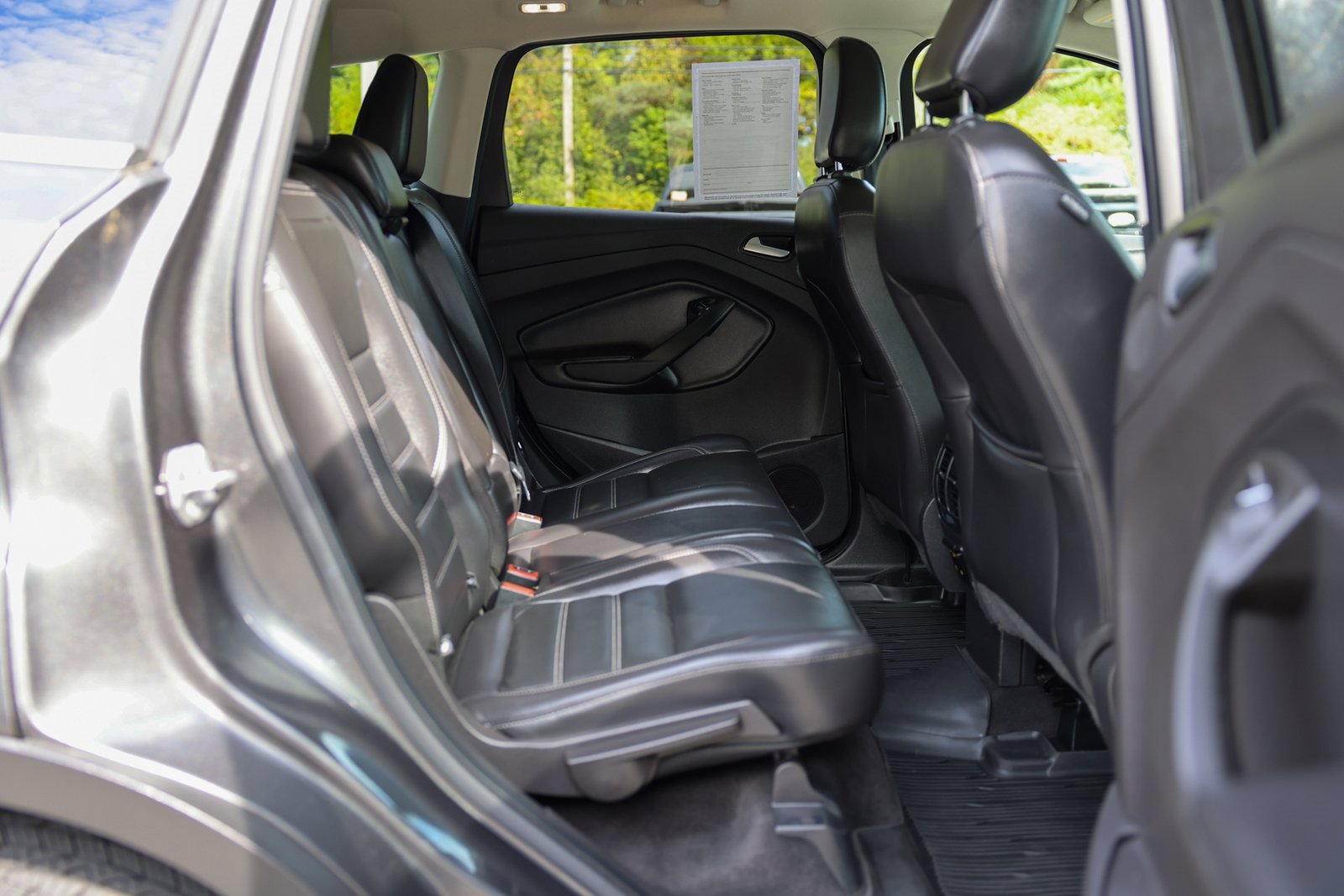 Certified 2019 Ford Escape Titanium image 11