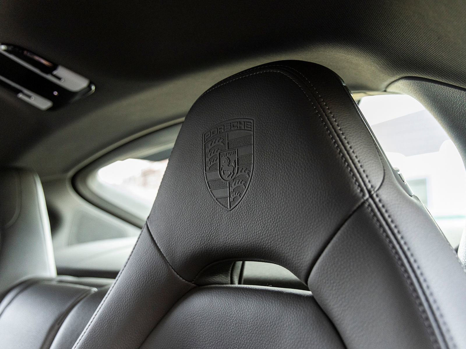 Certified 2023 Porsche Panamera Platinum Edition image 37