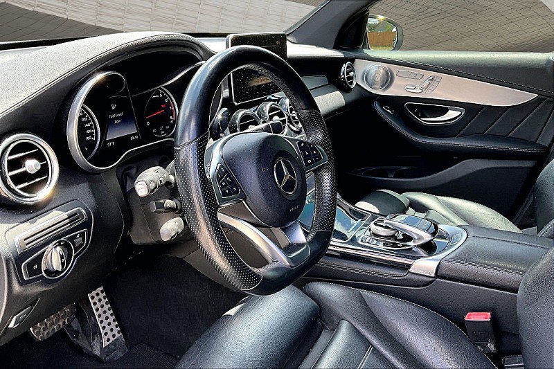 Used 2017 Mercedes-Benz GLC 43 AMG 4MATIC image 10
