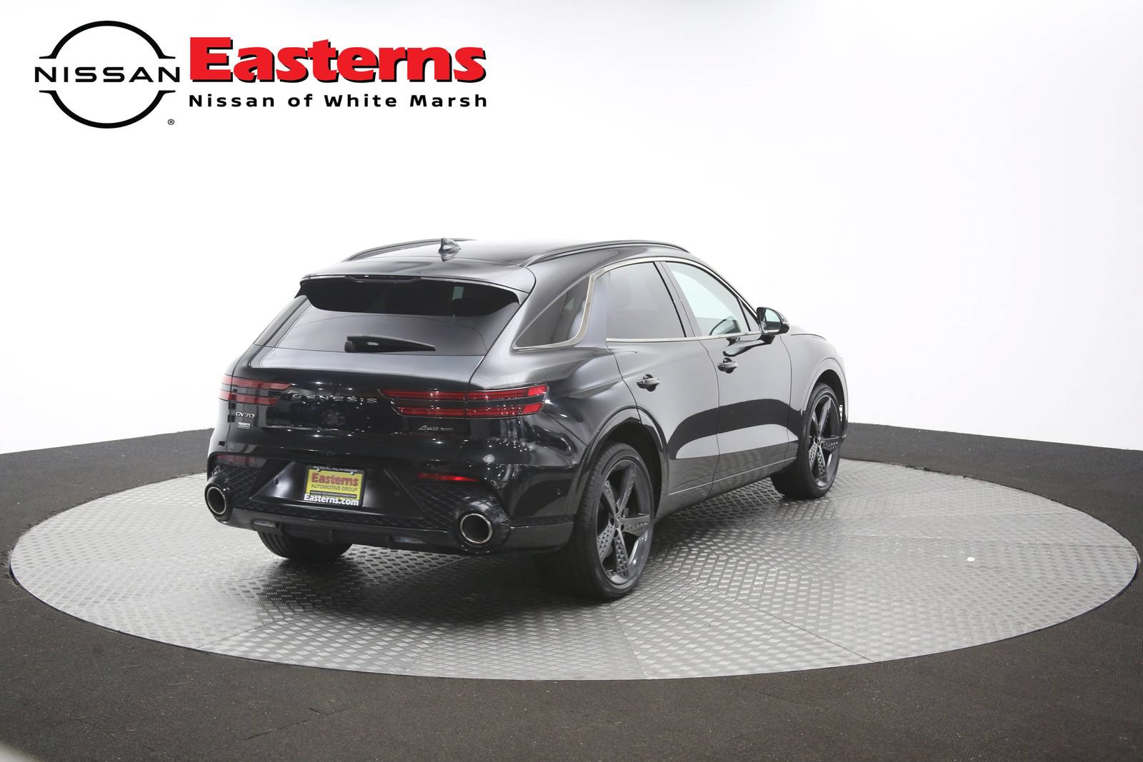 Used 2022 Genesis GV70 3.5T Sport w/ Sport Prestige Package AWD/4WD image 44