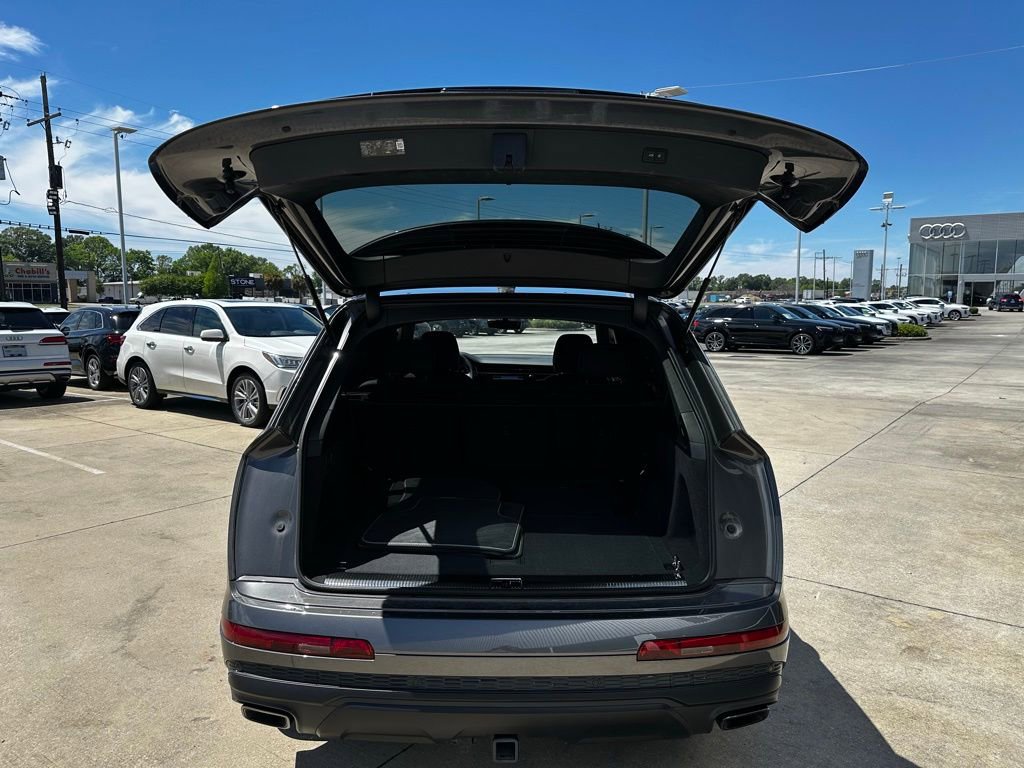 Certified 2025 Audi Q7 3.0T Premium Plus w/ Premium Plus Package AWD/4WD image 25