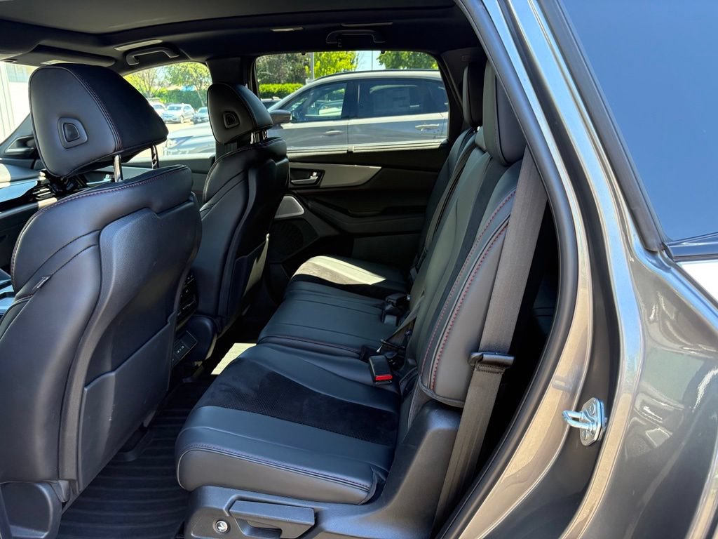 Used 2025 Acura MDX A-Spec AWD/4WD image 14