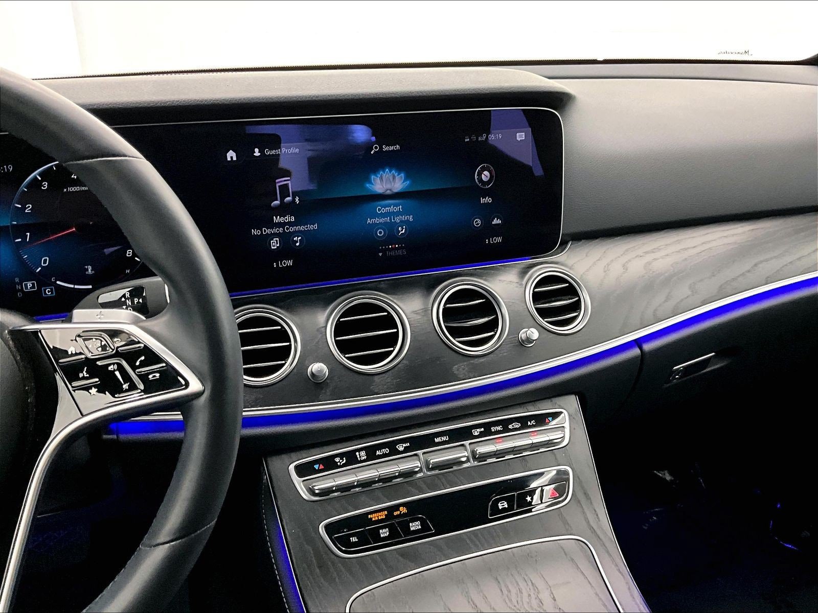 Certified 2022 Mercedes-Benz E 350 Sedan image 5