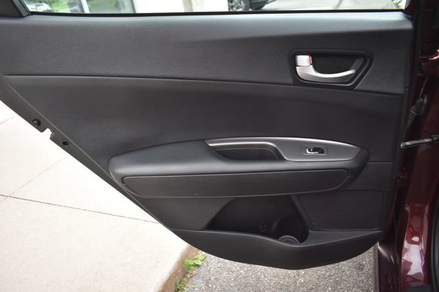 Used 2019 Kia Optima LX FWD image 28