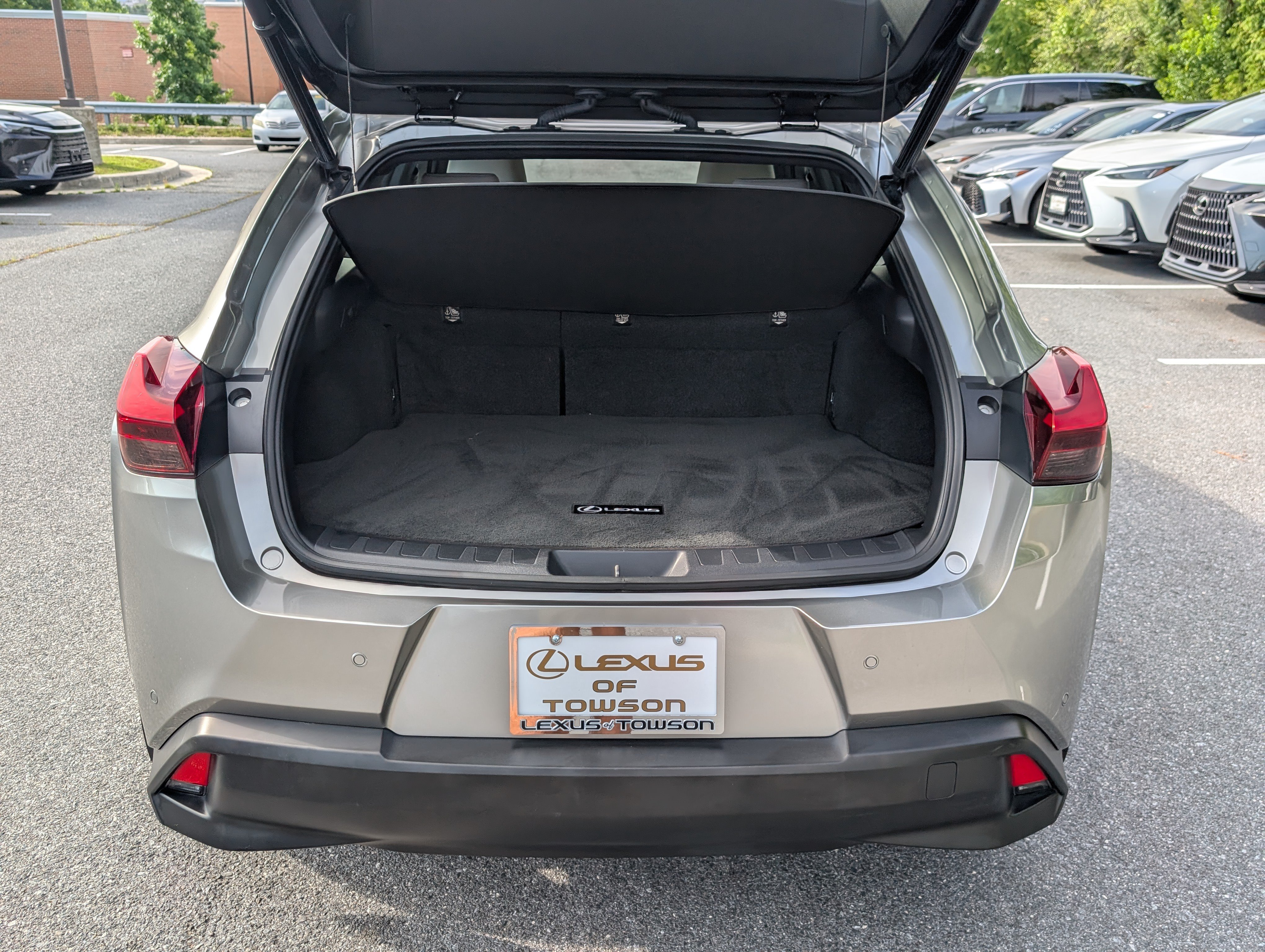 Used 2021 Lexus UX 250h w/ Premium Package AWD/4WD image 11