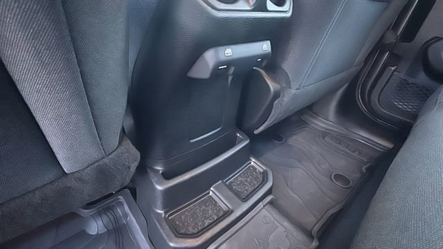 Used 2025 Jeep Wrangler Unlimited Sport S 4xe AWD/4WD image 26