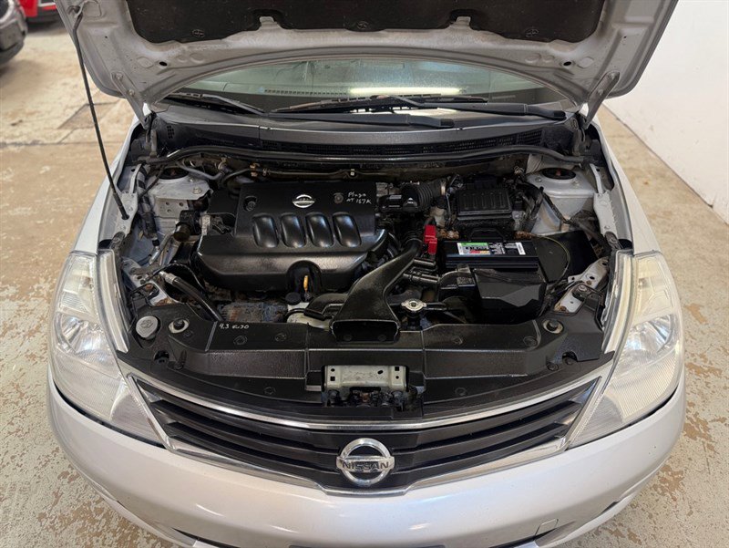 Used 2010 Nissan Versa 1.8 S w/ PWR Plus Pkg image 4