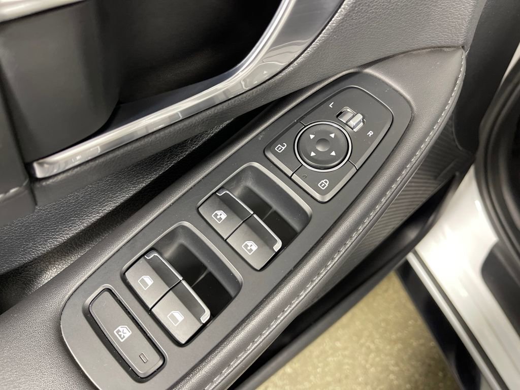 Certified 2023 Hyundai Sonata Limited image 18