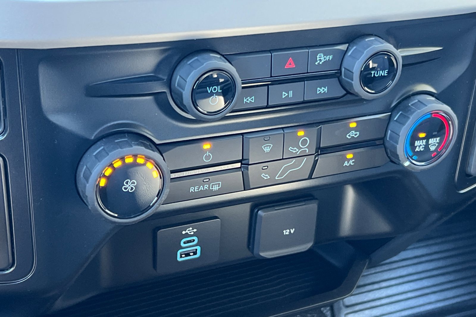 New 2026 Ford F550 2WD Crew Cab Super Duty image 19