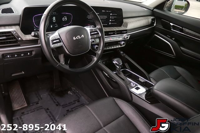 Certified 2025 Kia Telluride EX FWD image 12
